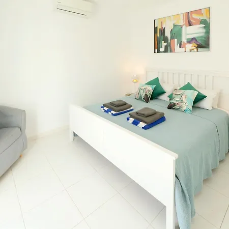 Luxury Puerto Del Carmen - 4 Bedrooms - La Perla Modern Furnishings Stunning Sea Views * Tias