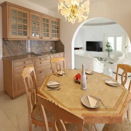 Luxury Puerto Del Carmen 4 Bedrooms La Perla Modern Furnishings Stunning Sea Views Villa