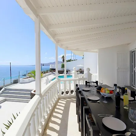 Villa Luxury Puerto Del Carmen 4 Bedrooms La Perla Modern Furnishings Stunning Sea Views