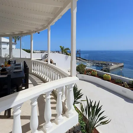 Villa Luxury Puerto Del Carmen 4 Bedrooms La Perla Modern Furnishings Stunning Sea Views