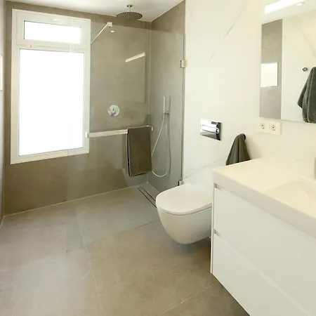 Luxury Puerto Del Carmen 4 Bedrooms La Perla Modern Furnishings Stunning Sea Views Tias
