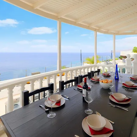 Luxury Puerto Del Carmen 4 Bedrooms La Perla Modern Furnishings Stunning Sea Views Villa *