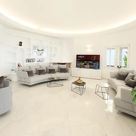 Luxury Puerto Del Carmen 4 Bedrooms La Perla Modern Furnishings Stunning Sea Views Villa Tias