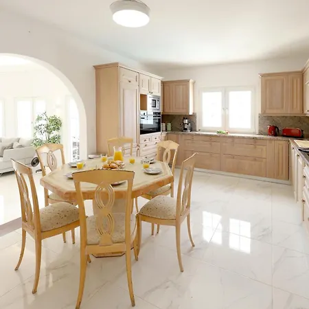 Luxury Puerto Del Carmen 4 Bedrooms La Perla Modern Furnishings Stunning Sea Views